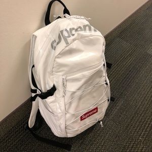 Supreme backpack fw 17